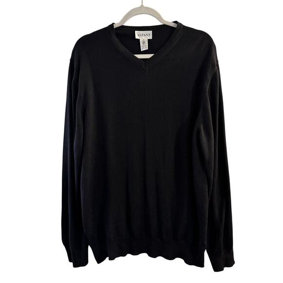 NWT Alfani Made in Italy Extra Fine Merino Wool V-Neck Men’s Sweater Black Sz XL - Picture 1 of 4